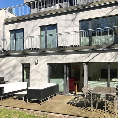 1 Comfortable Vacation